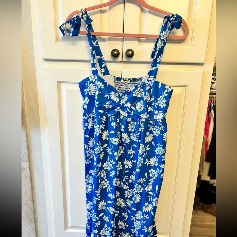 Blue and White Floral Print Maxi Dress